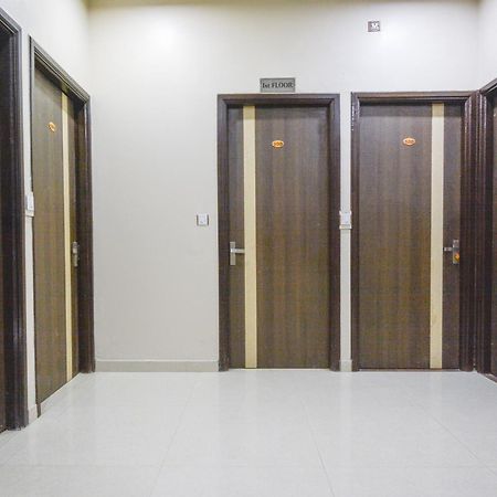 Capital O Moments Inn Amritsar Ngoại thất bức ảnh